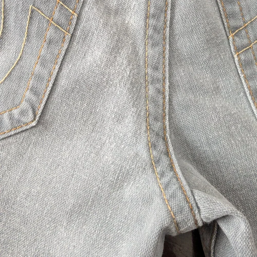 True Religion Men's Bobby Straight Relaxed Grey Crisp Wash Size 33